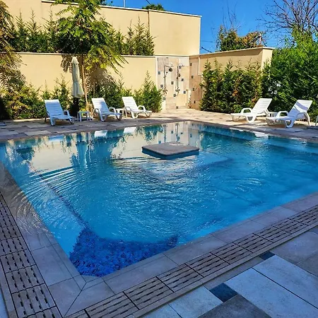 Elegantz Lamer Apartament Varna